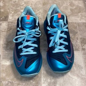 Lebron 11 low Turbo green